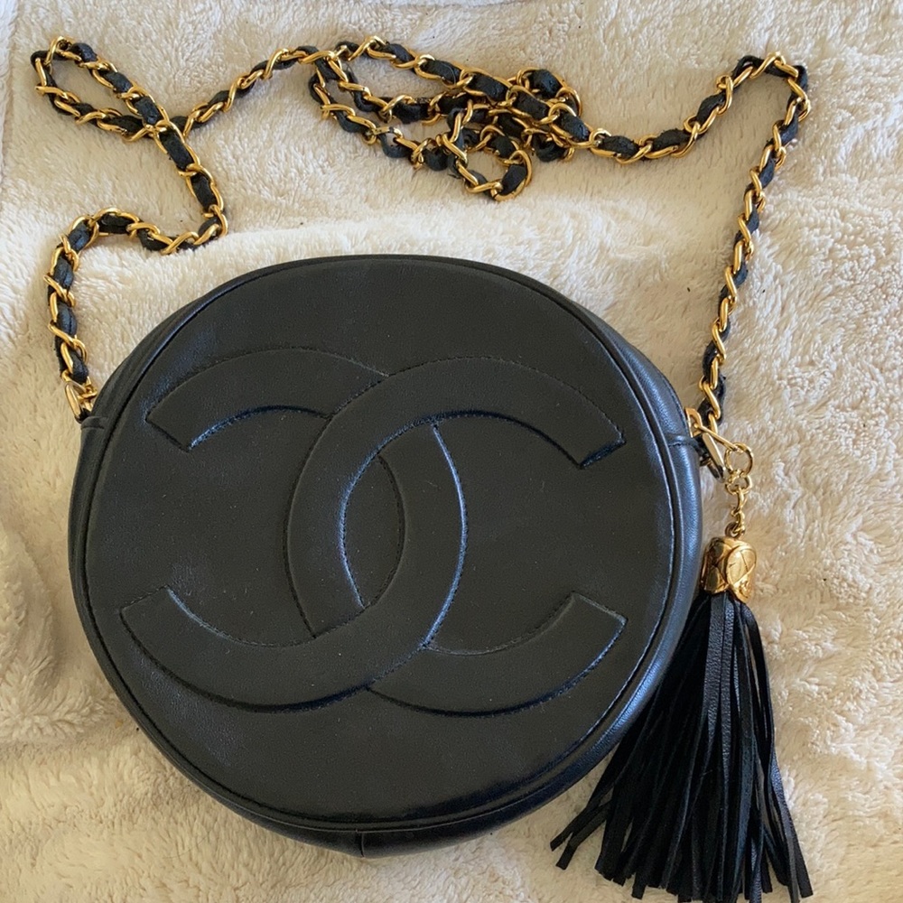 Vintage Chanel bag with chain strap and tassel